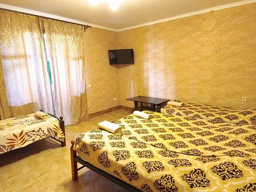 Мини-гостиница Осетинская 15, Гагра Фото: 30 из 51