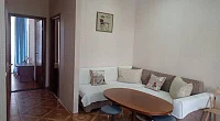 "У Ларисы" эллинг, Орджоникидзе