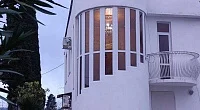 "У Юли" частный сектор, Гудаута