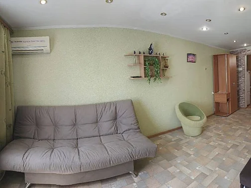 "С двором и гаражом" дом под-ключ, Гурзуф Фото: 13 из 22