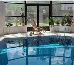 "С бассейном" 4х-комнатный коттедж под-ключ