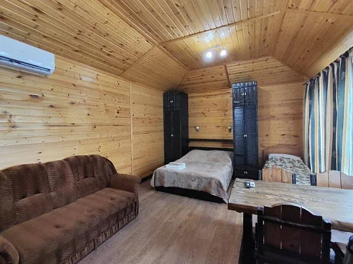 "Родник" мини-гостиница, Гагра Фото: 12 из 24