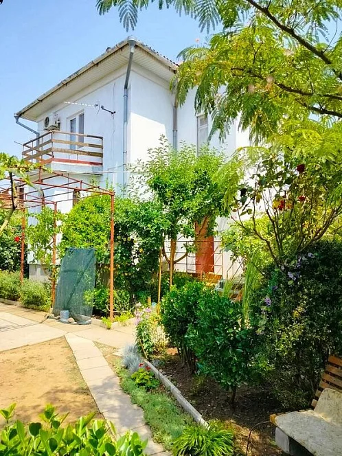 "Нектарин" частный сектор, Саки Фото: 2 из 33