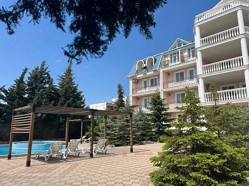 "Вилла Елена" отель, Новофёдоровка Фото: 3 из 34