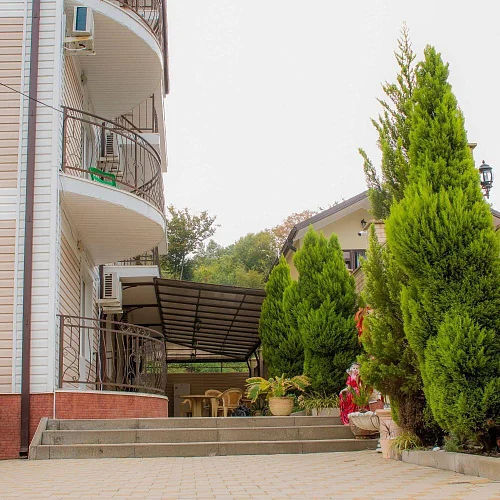 "Лили" гостевой дом, Лоо Фото: 6 из 48
