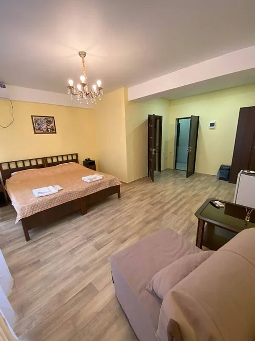 "Nitika" гостиница, Гагра Фото: 8 из 15