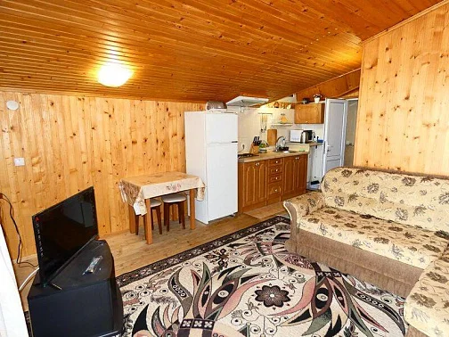 "Аквамарин" эллинг, Коктебель Фото: 19 из 34