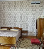 "2х-комнатный с балконом и видом на море"