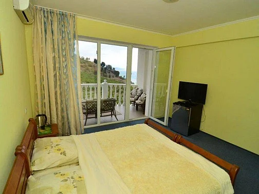 "Villa-Alexandriya" (Вилла Александрия) мини-гостиница, Алушта Фото: 30 из 52