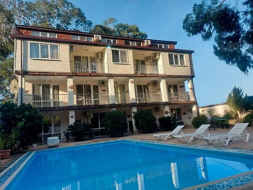 "Сказка" отель, Гагра Фото: 3 из 51