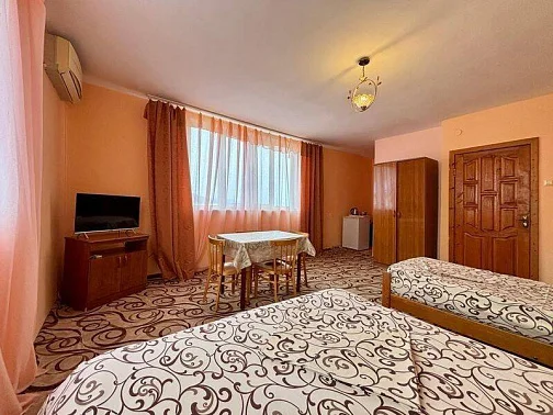 Эллинг Рыбацкий ЛГК-2, Лазаревское Фото: 11 из 27