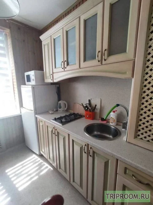 2х-комнатная квартира Горького 31 кв 4, Бердянск Фото: 4 из 15