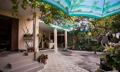 "У Левона" частный сектор, Гагра Фото: 1 из 45
