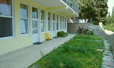 "Панорамный" гостевой дом, Алупка Фото: 1 из 32
