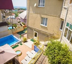 "У Друзей" гостевой дом