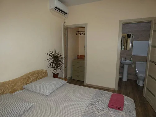 4х-комнатный дом под-ключ Нахимова 100, Феодосия Фото: 16 из 35