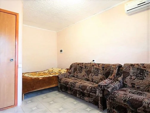 "Рай у моря" 2х-комнатная квартира в частном секторе, Крым Фото: 12 из 15