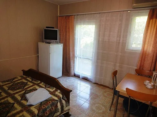 "Южный бриз" эллинг, Лоо Фото: 23 из 48