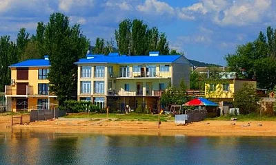 "Золотые пески" гостиница, Феодосия Фото: 1 из 50