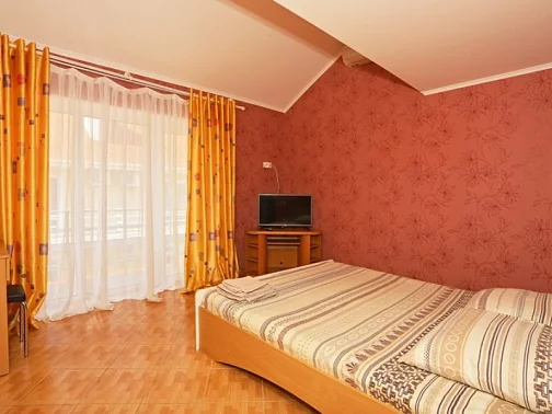 "Виктория" эллинг, Орджоникидзе Фото: 30 из 51