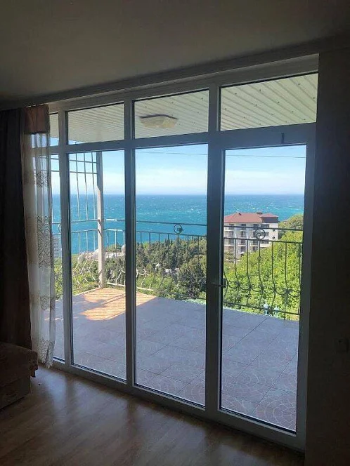 Гостевые комнаты Алупкинское шоссе 72/Г , Мисхор Фото: 9 из 19