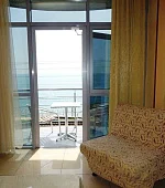 "2х-4х-местный улучшенный с балконом и видом на море"