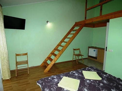 Гостевой дом Клары Цеткин 19, Феодосия Фото: 24 из 36