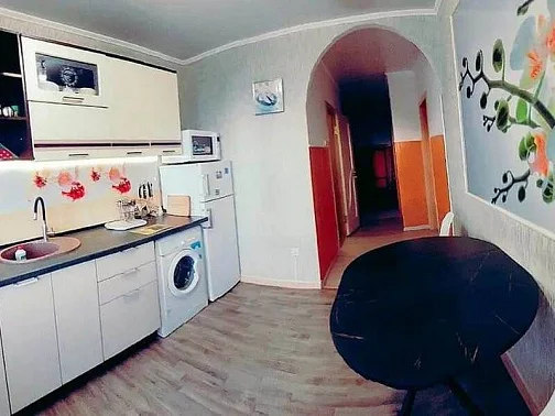 "С видом на море и горы" этаж под-ключ, Гурзуф Фото: 9 из 32