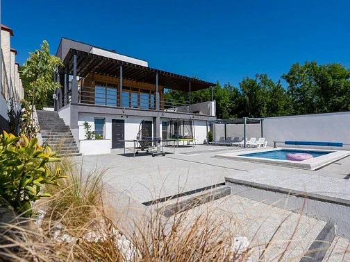 "Апартаменты Люкс с террасой и бассейном" апарт-отель, Абрау-Дюрсо Фото: 6 из 37