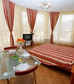 "Комфорт с французским балконом" 3х-местный