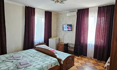 Гостевой дом Энгельса 8, Адлер Фото: 1 из 8