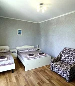 "Комната с балконом" 3х-местная