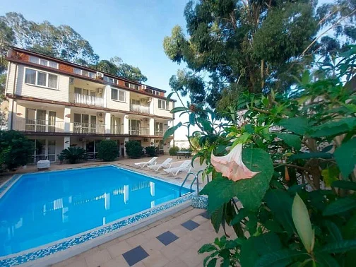 "Сказка" отель, Гагра Фото: 4 из 51