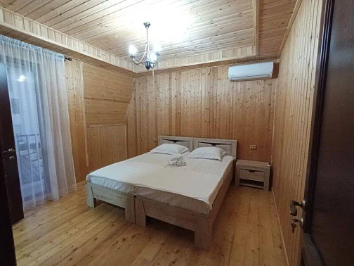"У Алены" мини-гостиница, Сухум Фото: 24 из 37