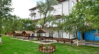 "Арина" гостевой дом, Штормовое