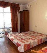 "С удобствами"