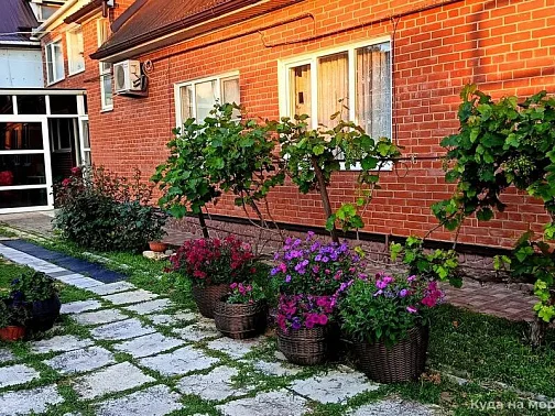 "У Валентины" частный сектор, Голубицкая Фото: 3 из 49