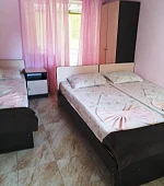 "3х-местный"