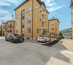 "Авис" отель