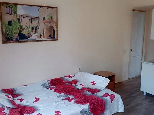 2х-комнатная квартира Черкесская 3, Гагра Фото: 6 из 14