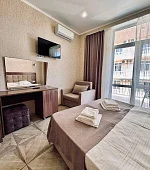 "Полулюкс" с балконом 2х-местный (новый корпус)