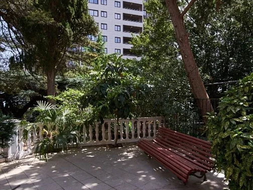 "Вилла Багратион" гостевой дом, Ялта Фото: 6 из 44