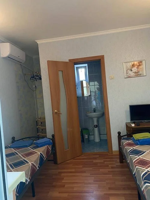 "Салатовый дельфин" частный сектор, Голубая бухта Фото: 17 из 28