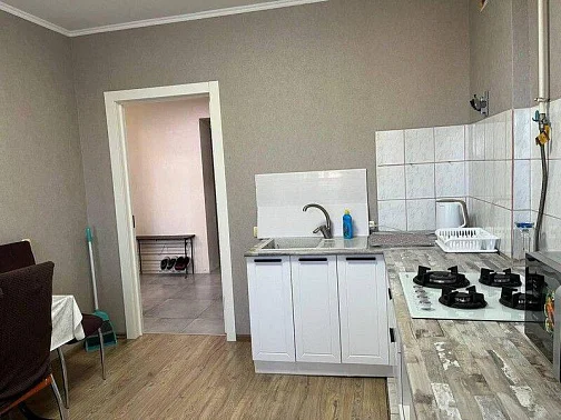 1-комнатная квартира Калинина 73/4 кв 71, Ейск Фото: 2 из 9