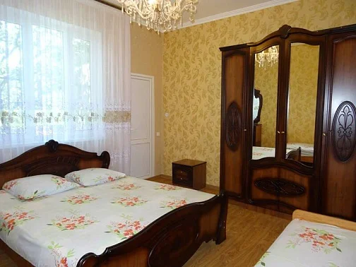 "У Алены" гостевой дом, Пицунда Фото: 25 из 51