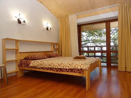 "Кипарисовый рай" гостевой дом, Алупка Фото: 45 из 47