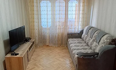 3х-комнатная квартира Василия Лакоба 2 кв 9, Сухум Фото: 1 из 9