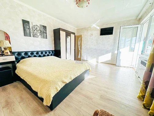 "С видом на море и горы" этаж под-ключ, Гурзуф Фото: 10 из 32