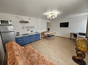 Отдых в Феодосии   Старшинова 23 - квартиры снять посуточно