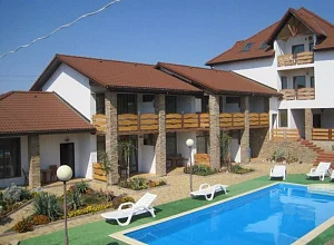 "Вилла Вояж" гостевой дом Новофедоровка